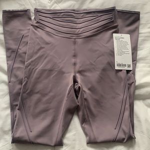 Lululemon get in line leggings